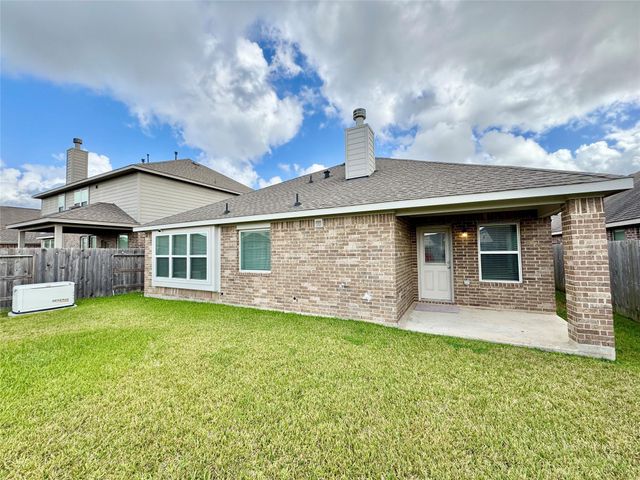 5018 Victory Shores Lane, Rosharon, TX 77583
