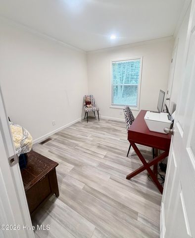 939 Galloway Road, Grimesland, NC 27837