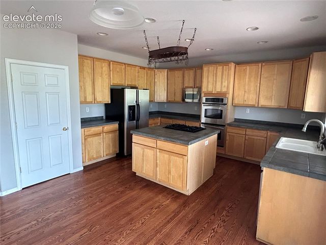 1635 Bowstring Road, Monument, CO 80132