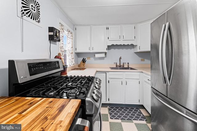 416 CEDAR ST, Jenkintown, PA 19046