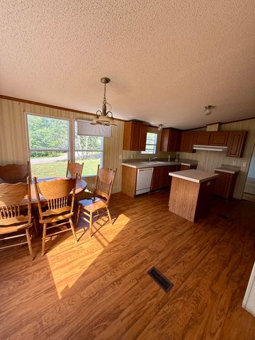200 Dream Circle, Jasper, TN 37347