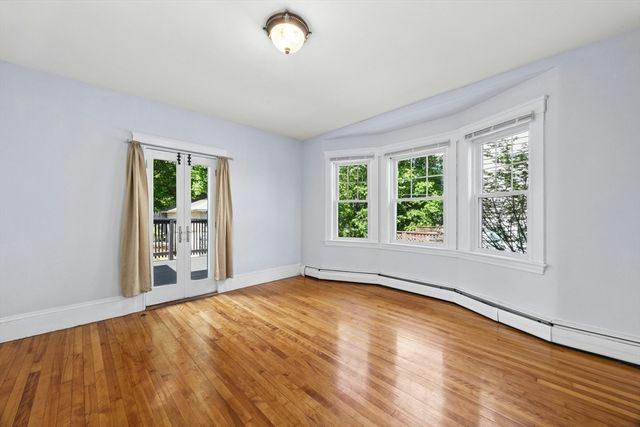 63 Park Terrace Rd, Worcester, MA 01604