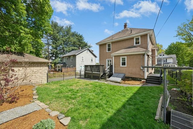 63 Park Terrace Rd, Worcester, MA 01604