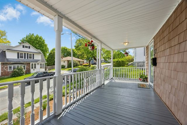63 Park Terrace Rd, Worcester, MA 01604