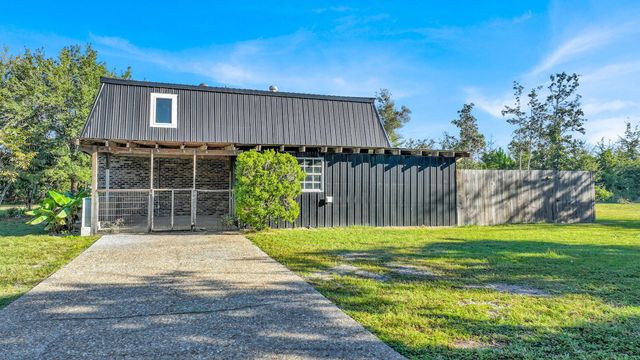 537 N 11th Street, Panama City, FL 32404