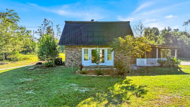 537 N 11th Street, Panama City, FL 32404