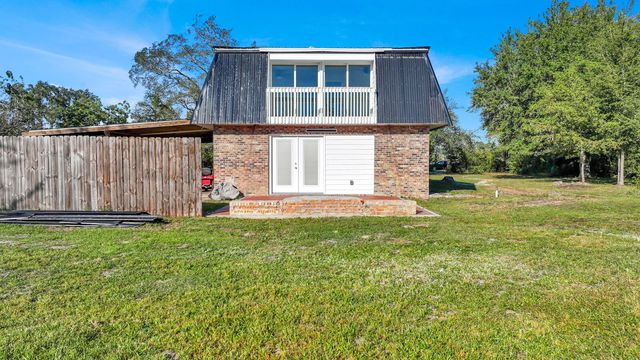 537 N 11th Street, Panama City, FL 32404