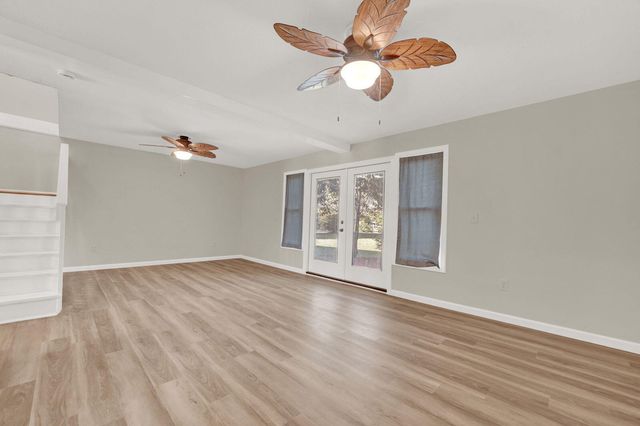 537 N 11th Street, Panama City, FL 32404