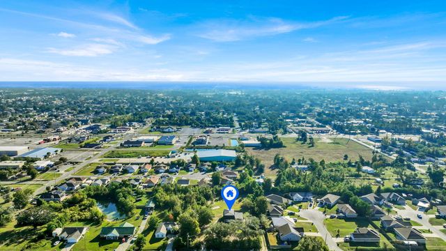 537 N 11th Street, Panama City, FL 32404