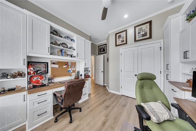 206 Hickory Nut Lane, Canton, GA 30115