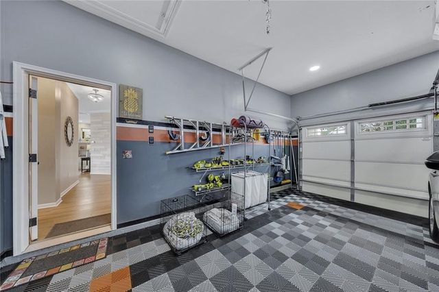 206 Hickory Nut Lane, Canton, GA 30115