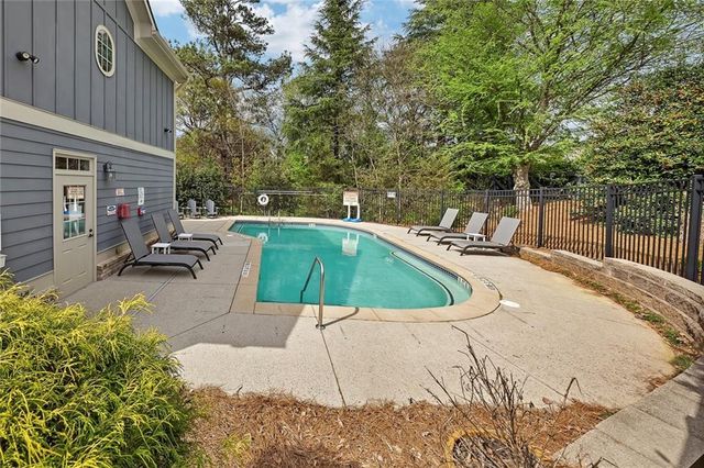 206 Hickory Nut Lane, Canton, GA 30115