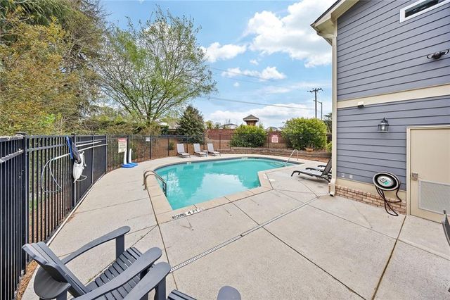 206 Hickory Nut Lane, Canton, GA 30115