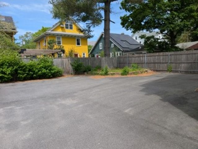 228 Pleasant Street 2, Providence, RI 02906