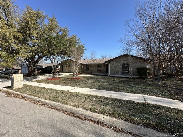 6127 Walking Gait, San Antonio, TX 78240