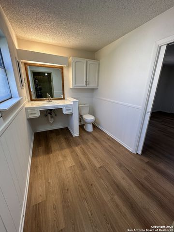 6127 Walking Gait, San Antonio, TX 78240