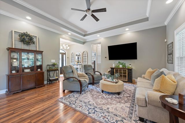 226 Walton Rd, Hampshire, TN 38461