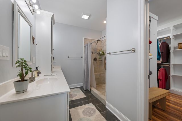 226 Walton Rd, Hampshire, TN 38461