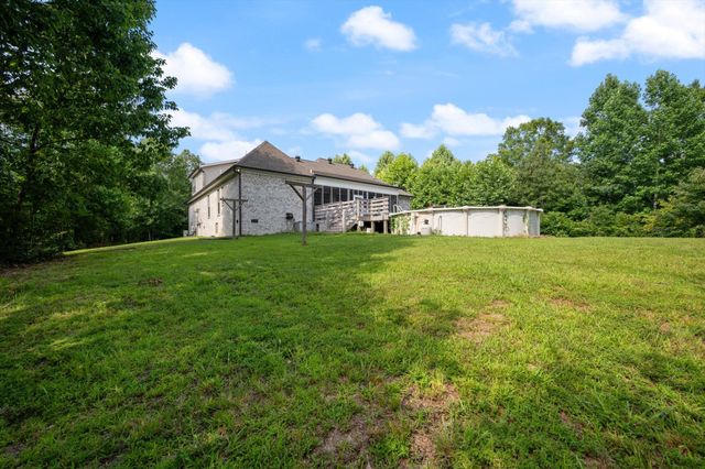 226 Walton Rd, Hampshire, TN 38461
