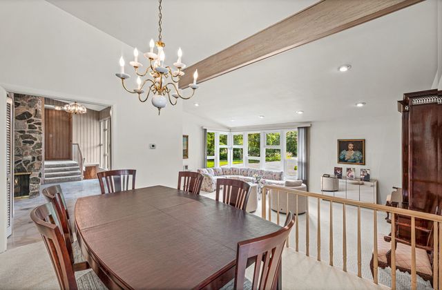 415 Clavey Lane, Highland Park, IL 60035