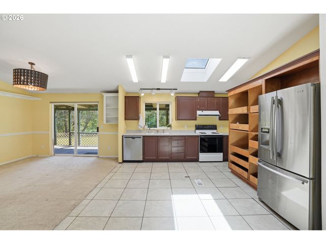 814 Se 357TH Ave, Washougal, WA 98671