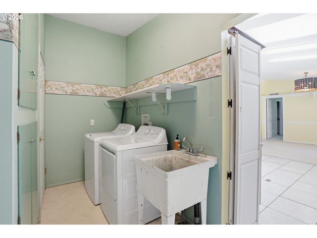 814 Se 357TH Ave, Washougal, WA 98671