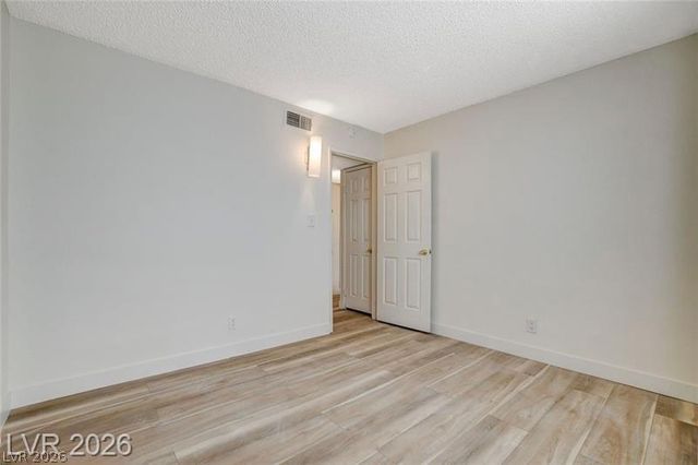3841 Daisy Street 19, Las Vegas, NV 89119