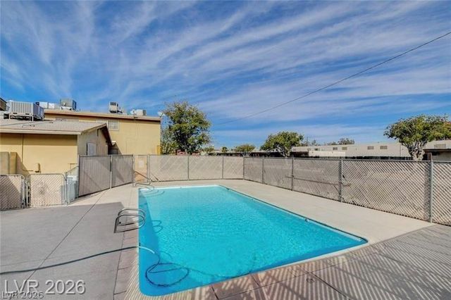 3841 Daisy Street 19, Las Vegas, NV 89119