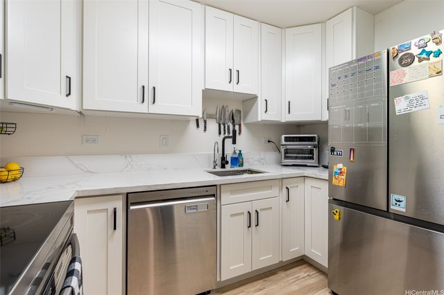 2222 Aloha Drive 104, Honolulu, HI 96815