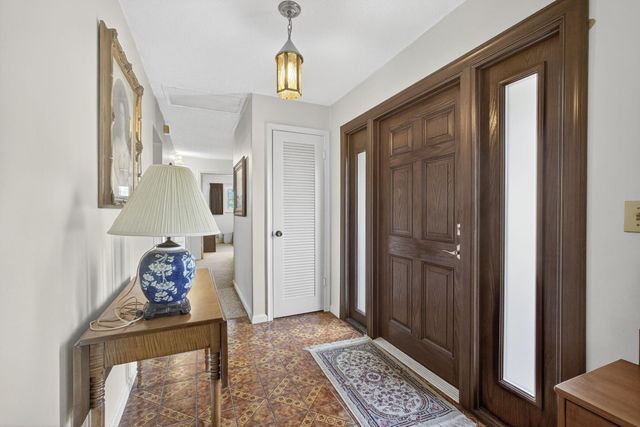 19 E Arch Drive, Lake Worth, FL 33467