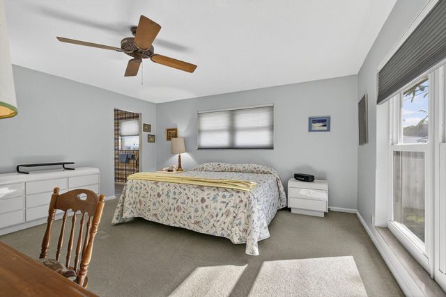 19 E Arch Drive, Lake Worth, FL 33467