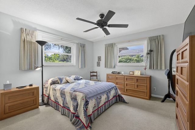 19 E Arch Drive, Lake Worth, FL 33467