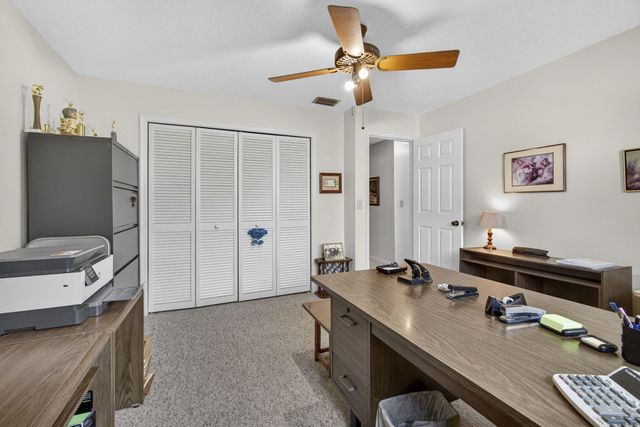 19 E Arch Drive, Lake Worth, FL 33467