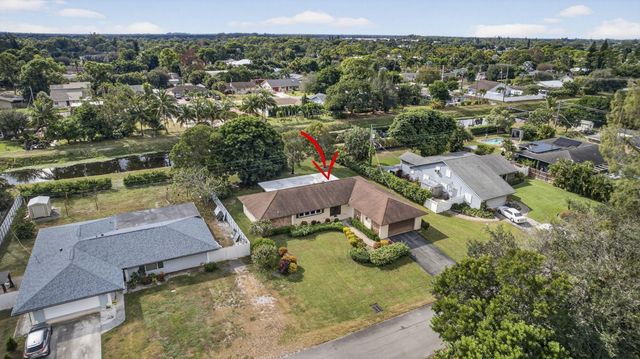 19 E Arch Drive, Lake Worth, FL 33467