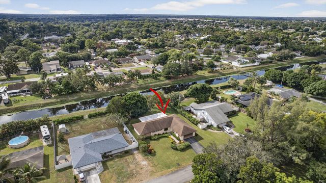 19 E Arch Drive, Lake Worth, FL 33467