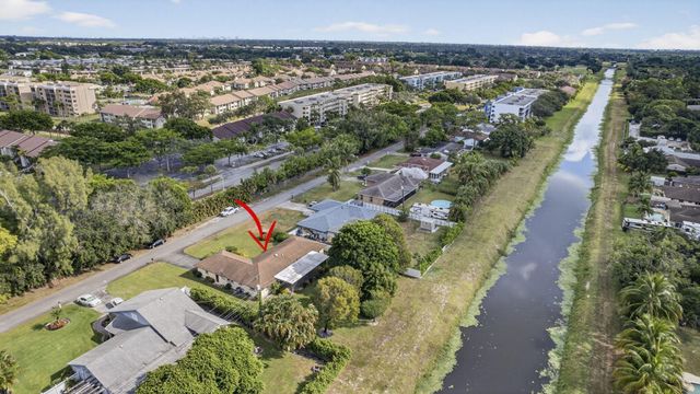 19 E Arch Drive, Lake Worth, FL 33467