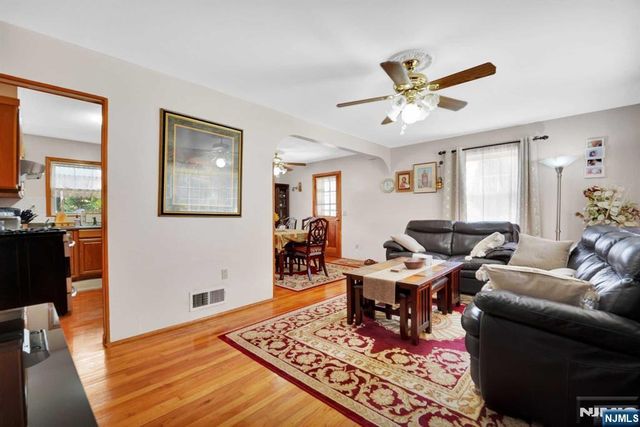 375 Alps Road, Wayne, NJ 07470