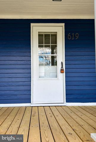 619 BRANCH ST, Strasburg, VA 22657