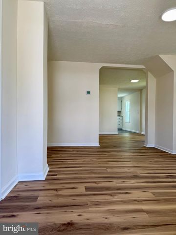 619 BRANCH ST, Strasburg, VA 22657