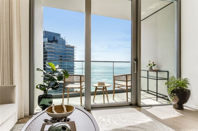 1000 Auahi Street 3106, Honolulu, HI 96814