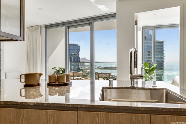 1000 Auahi Street 3106, Honolulu, HI 96814