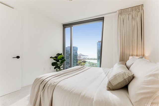 1000 Auahi Street 3106, Honolulu, HI 96814