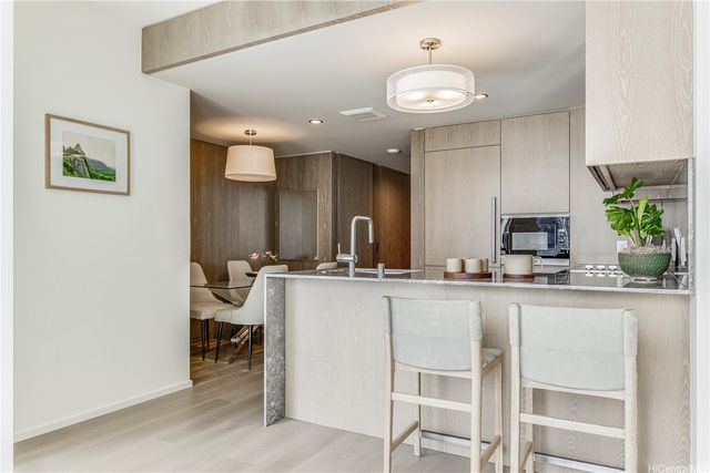 1000 Auahi Street 3106, Honolulu, HI 96814