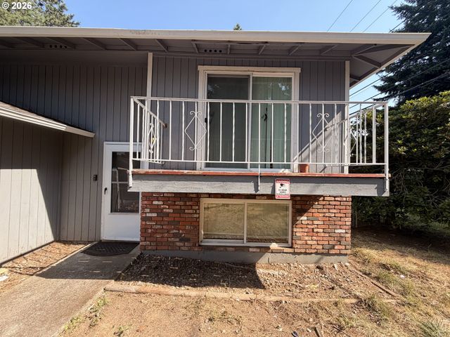 21123 Se MORRISON St, Gresham, OR 97030
