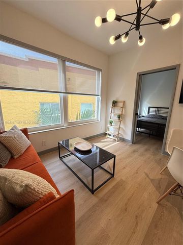 1320 Drexel Ave 302, Miami Beach, FL 33139