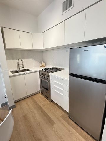 1320 Drexel Ave 302, Miami Beach, FL 33139