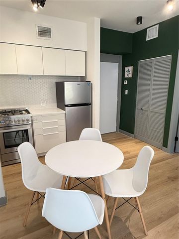 1320 Drexel Ave 302, Miami Beach, FL 33139