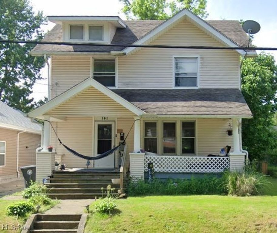 141 Grand Avenue, Akron, OH 44302