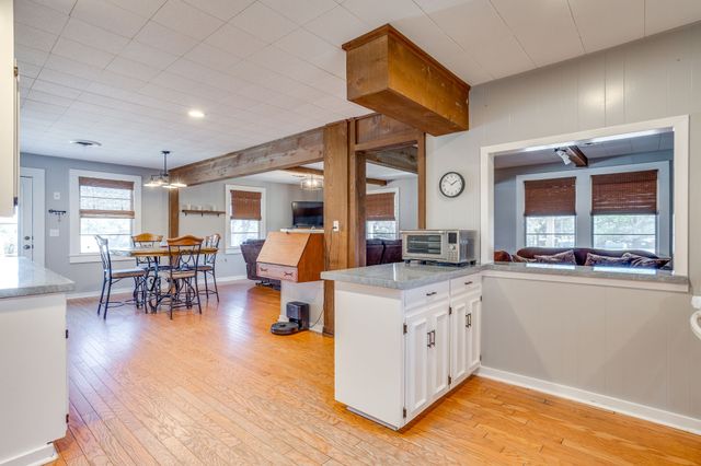 2800 Ranger Highway, Weatherford, TX 76088