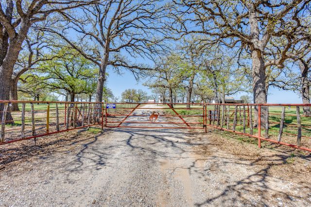 2800 Ranger Highway, Weatherford, TX 76088